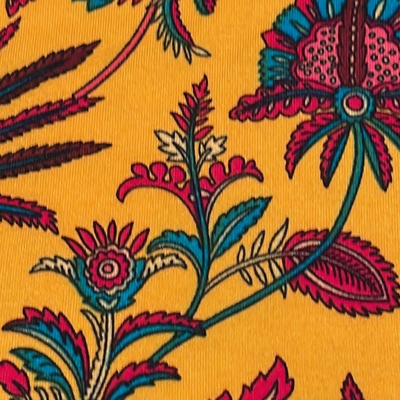 Pioneer Woman NEW 3/4 Sleeve Size Medium Top - Picture 9 of 11